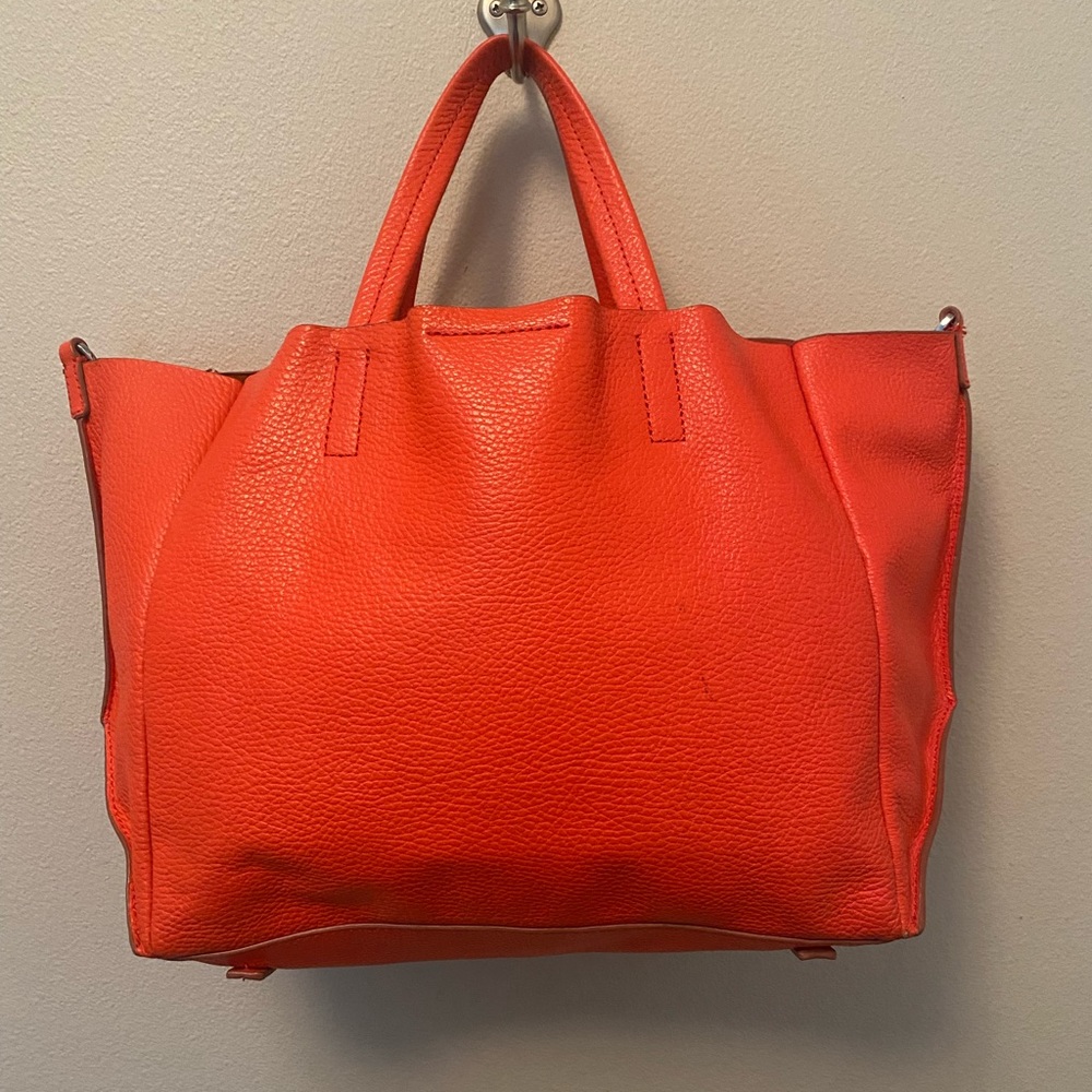 Banana Republic Portfolio Slouch Tote